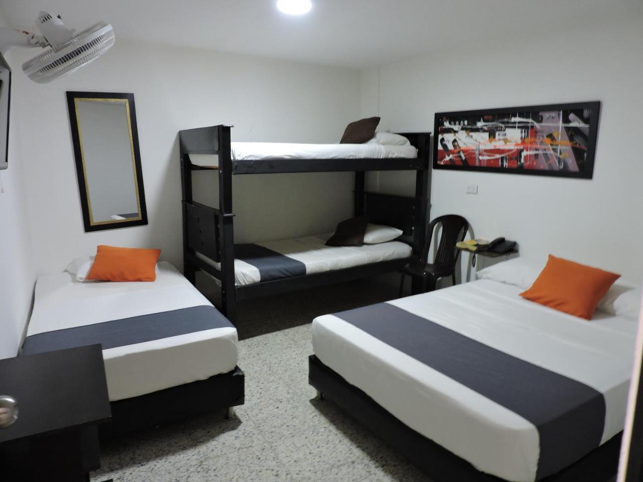 Hotel Jc 43 Медельїн Екстер'єр фото
